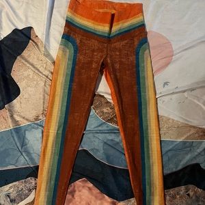 Teeki leggings size med excellent